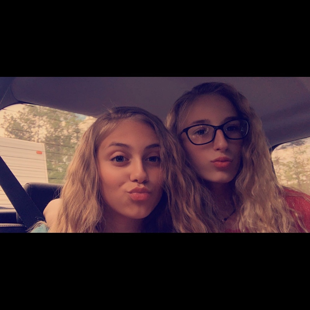 Meet your Posher, Emma